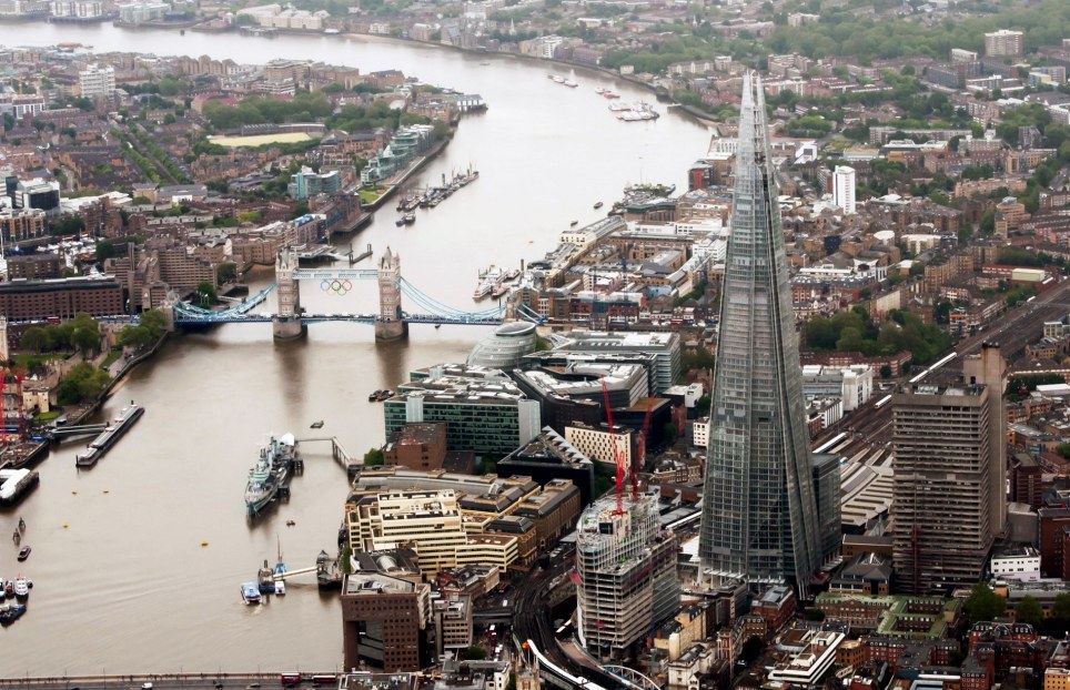 В небоскребе Shard расположились офисы, 5-звездочная гостиница и множество ресторанов