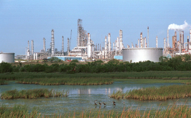 Нефтеперерабатывающий завод Flint Hills Resources компании Koch Industries