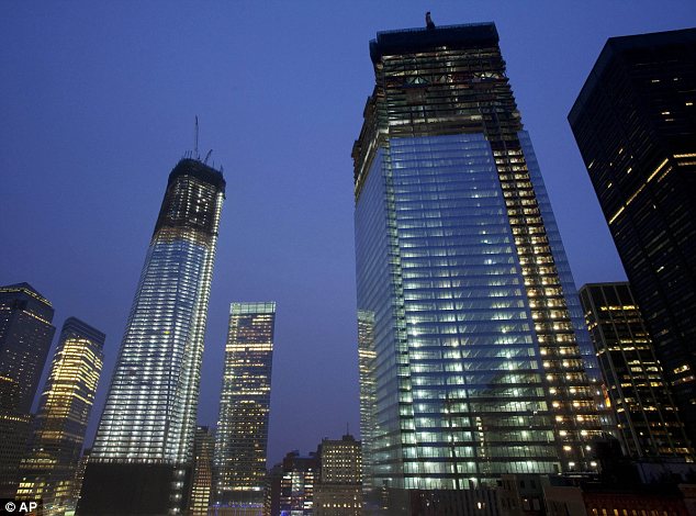 One World Trade Center станет самым высоким зданием в Нью-Йорке