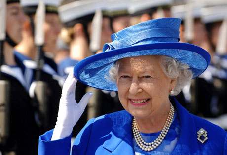Британскую королеву назвали самой богатой монаршей особой
