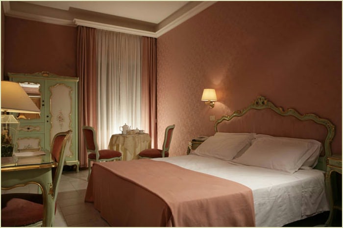 Hotel Romulus, Рим
