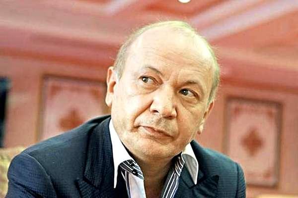Рыбам и Юрию Иванющенко пророчат финансовые колебания
