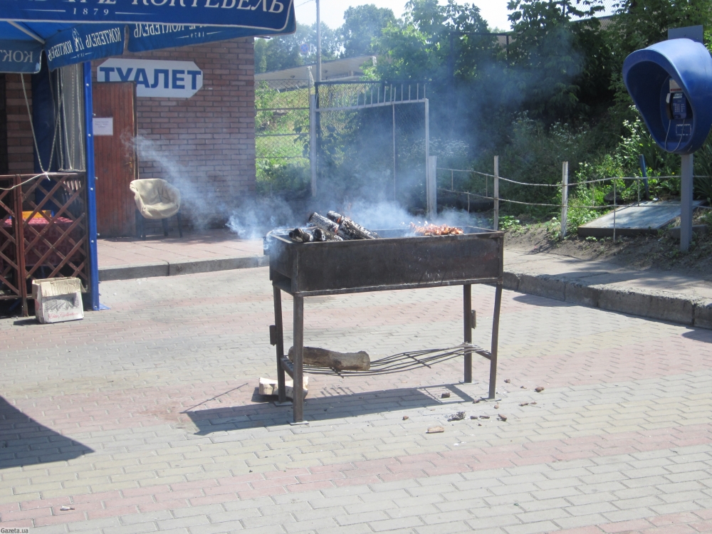 Продавец шашлыка рассказал о бизнесе