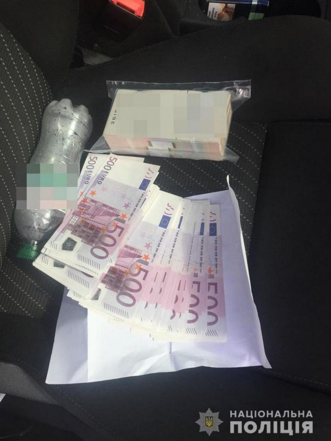 В квартире подозреваемых были найдены еще фальшивые купюры