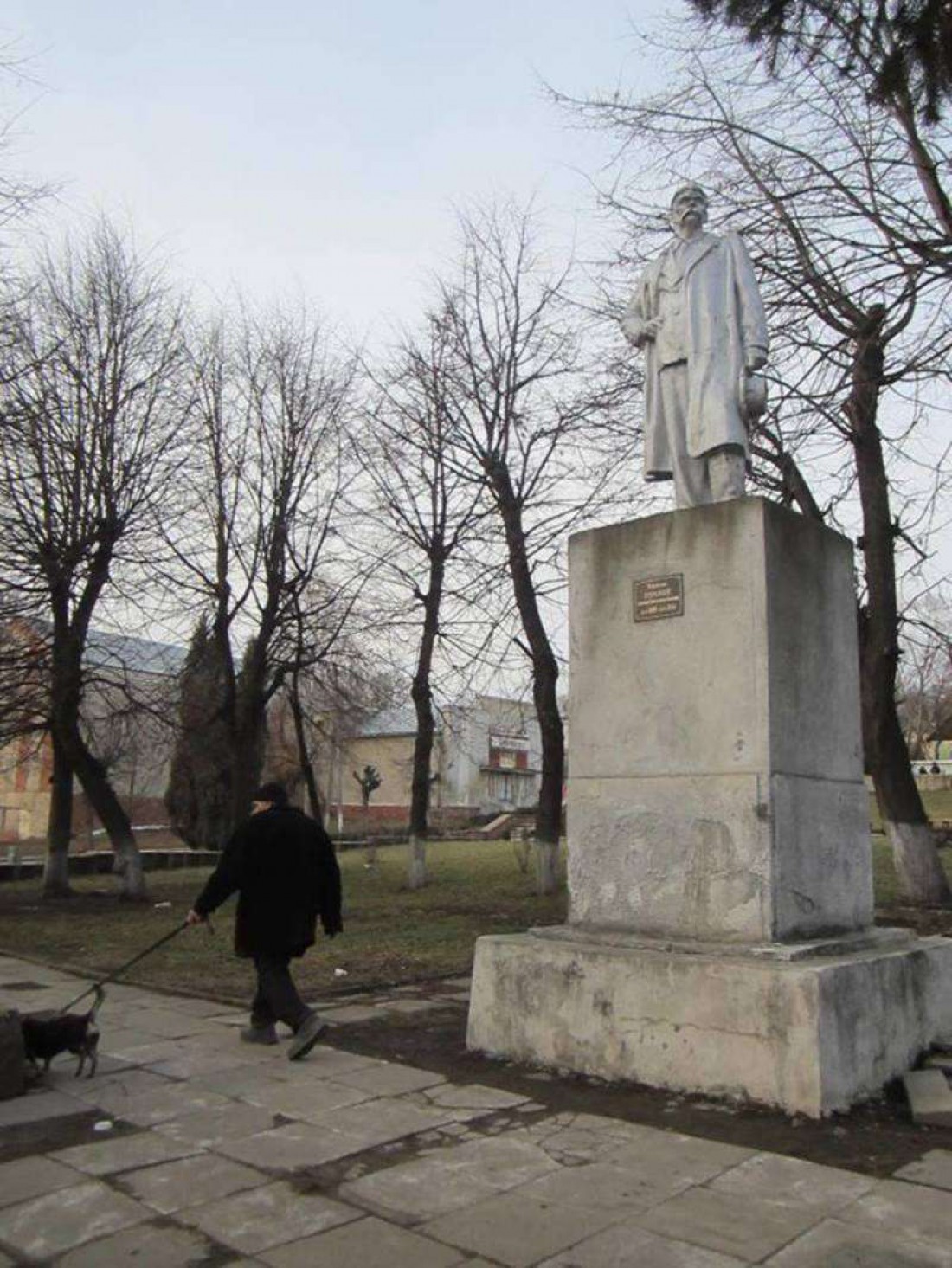 Указанный монумент был установлен в 50-60-х годах