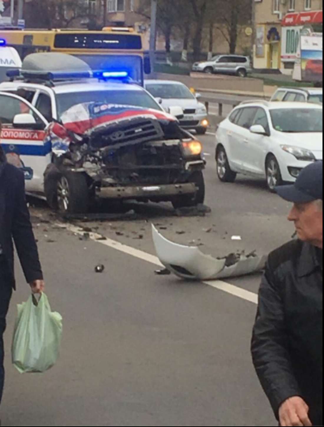 Движение по бульвару осложнено