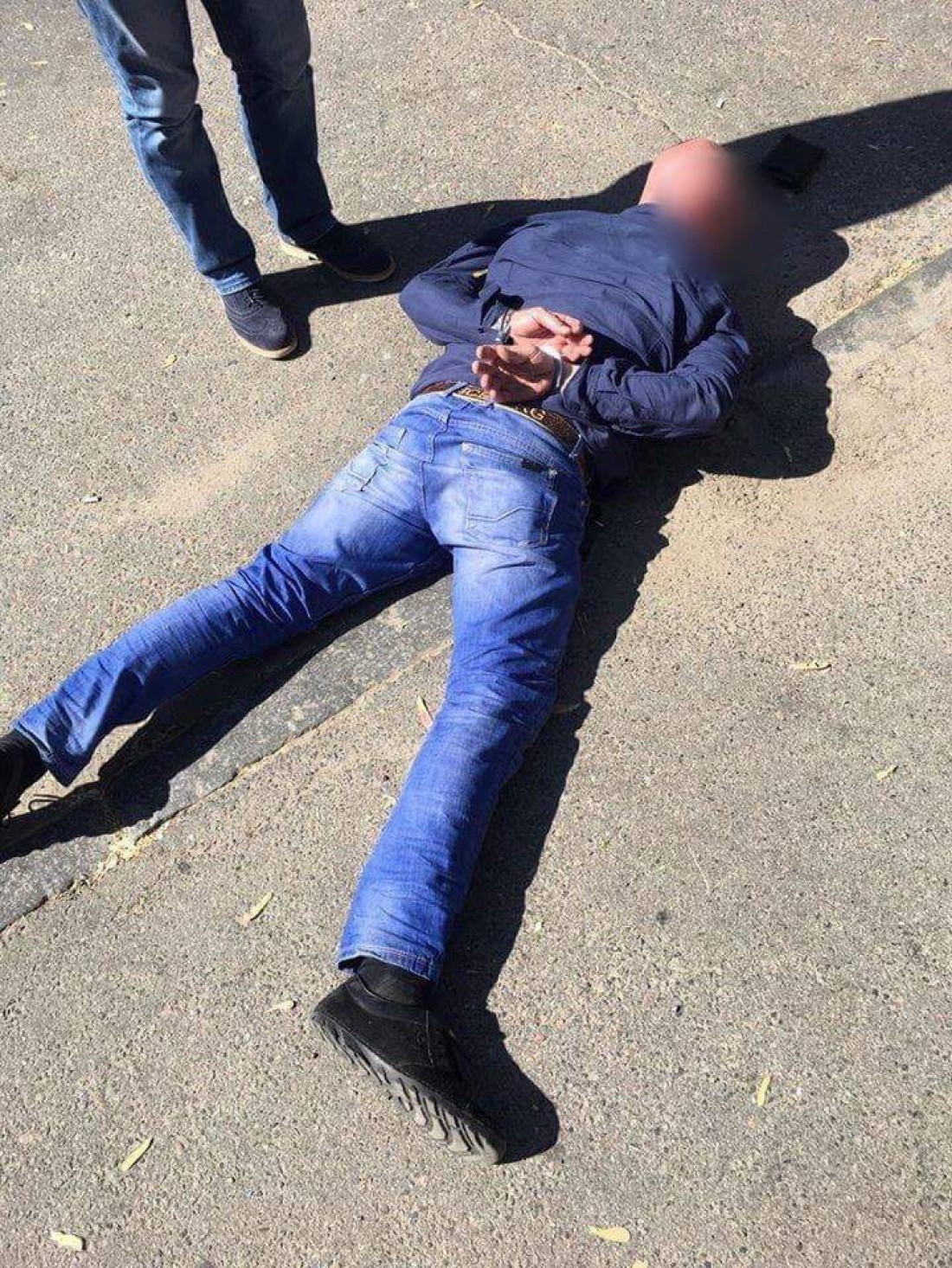 Сейчас продолжаются неотложные следственные действия