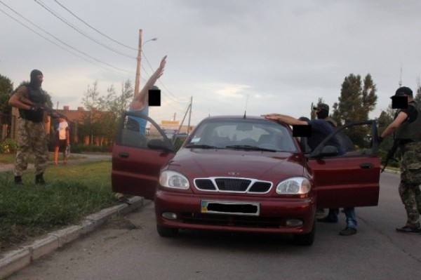 Батальон Днепр-1 задержал в Мариуполе сепаратистов, причастных к расстрелу пограничников
