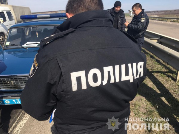 На месте работают сотрудники полиции