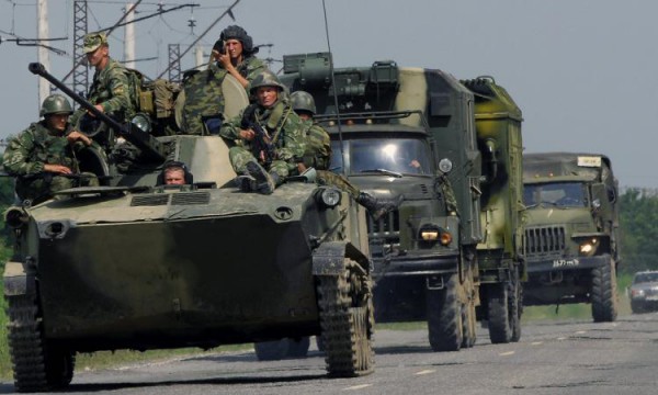 На Донбасс прибыла военная техника из России