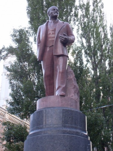 Памятник Ленину на Бессарабке был установлен в 1946 году
