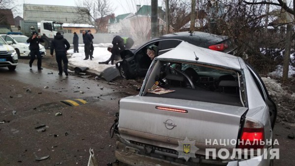 Водитель Opel погиб на месте, пассажир получил травму
