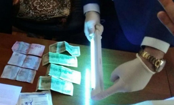 Судью словили на взятке