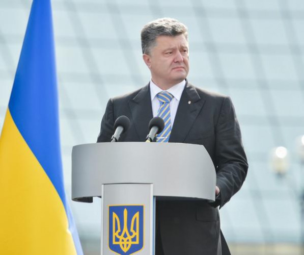 Вчера в Украине отмечали День Независимости!. vitila25.   Всем привет, вчера в моей стране отмечали День Независимости. Топик я хотел написать еще утром, но к сожалению нам выр
