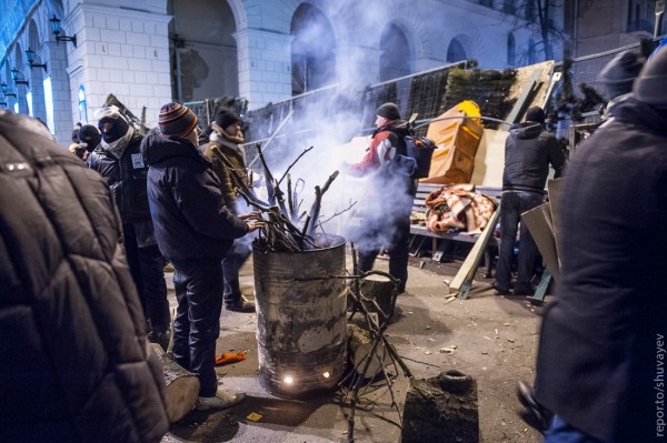 Евромайдан в вечернее время