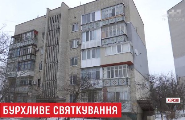 В результате падения гость получил переломы ребер и значительные травмы позвоночника