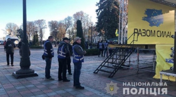Провоохранители усилили патруль