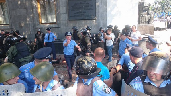 Первые минуты после взрыва
