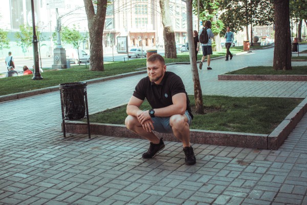 Некоторые киевляне продолжают делать вид, что ничего не произошло, и сидят на