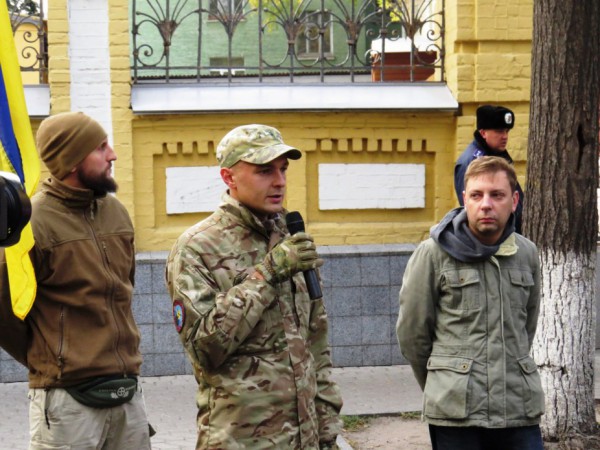 Александр Валов