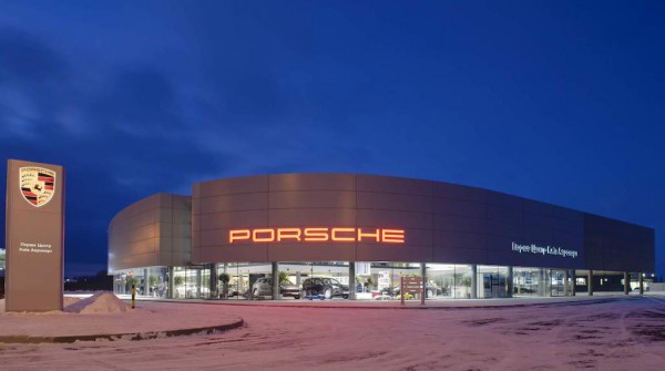 Так до войны выглядел автосалон Porsche