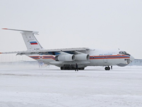 Ил-76 доставил часть медикаментов в Ростов