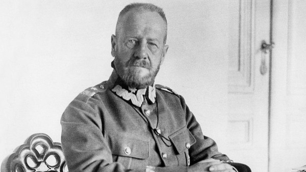 Польский генерал Люциан Желиговский заявлял, что его части заняли Вильнюс осенью 1920 года без официальных указаний Варшавы