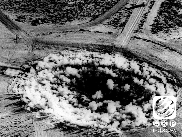 Подземное ядерное испытание на американском полигоне в штате Невада.