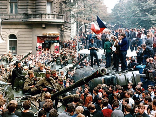 Советские войска в Чехословакии в 1968 году