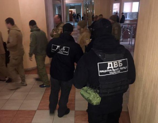 В полиции сейчас проводят следственные действия
