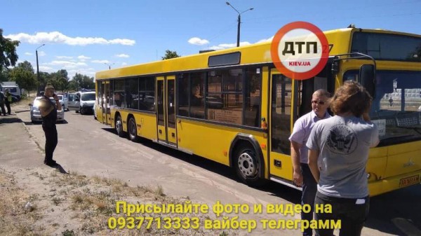 Полиции пришлось несколько улиц гнаться за автобусом