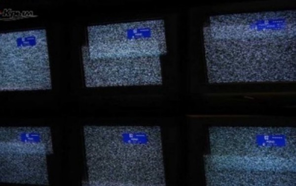 Запрещена ретрансляция еще двух телеканалов - российского и белорусского
