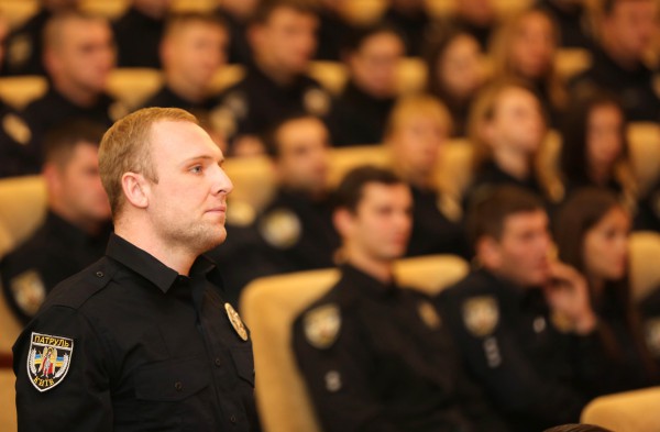 Полиция является основой государственности - Аваков