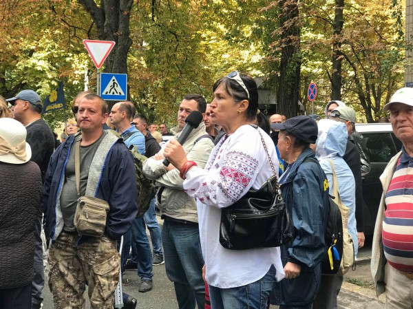 Нападавшую якобы зовут Олена Слюсар