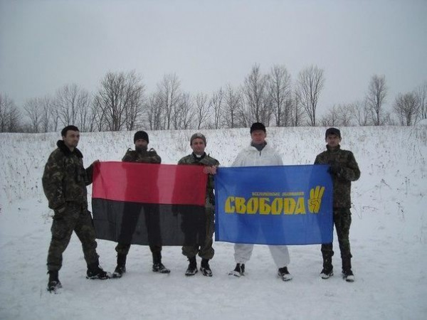 Священник Михаил Арсенич открыто поддерживает ВО Свобода