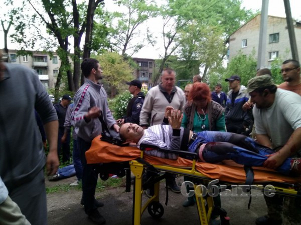 Таксист отказался отвечать на приветствие "Слава Украине", за что ему прострелили ноги