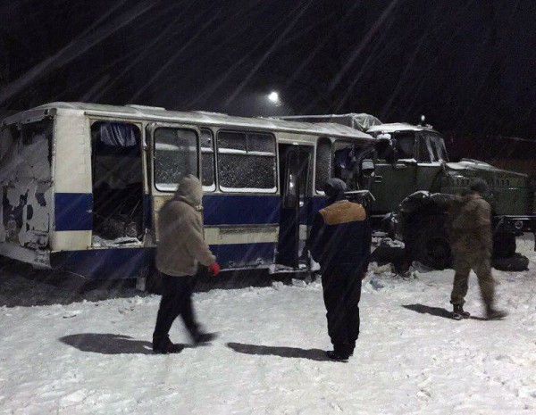 Возможно причиной аварии были снег и гололед