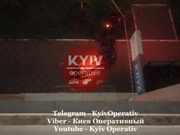 С какого этажа упала погибшая, не известно