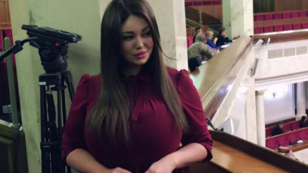 С этим фото также связан скандал