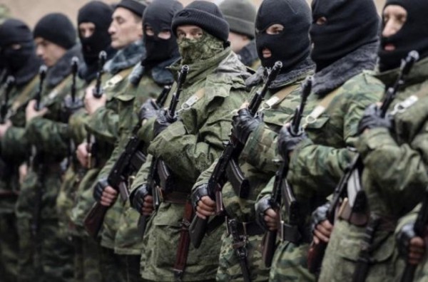 Террористы забирают студентов в свои отряды