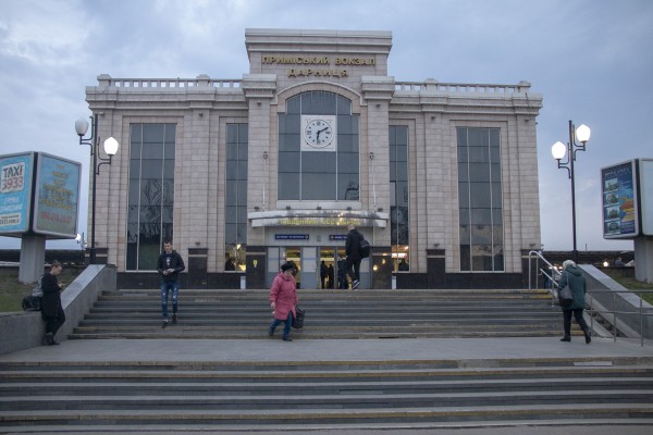 Движение электрички остановили