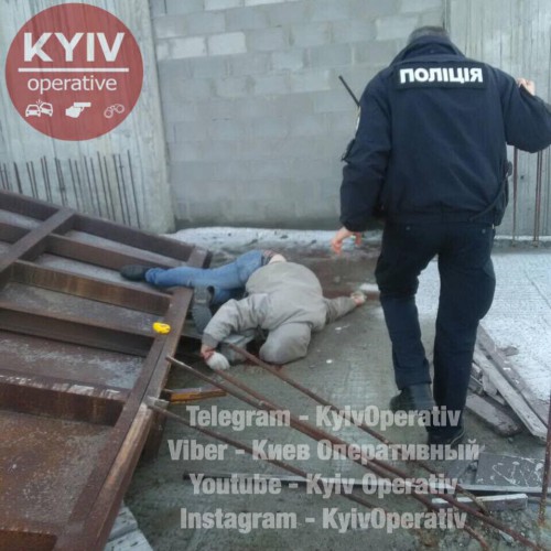 На месте работает полиция