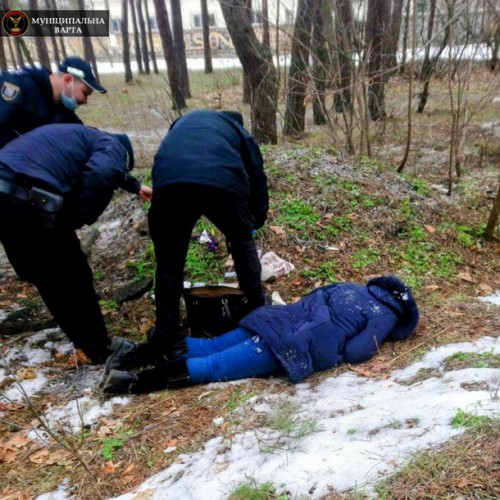 В парке Киева нашли труп женщины