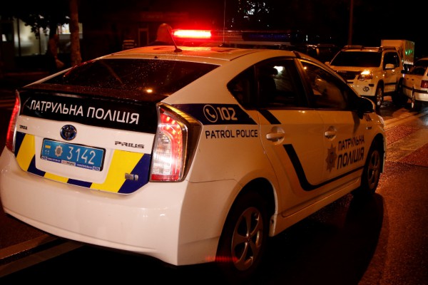 На месте работала патрульная полиция