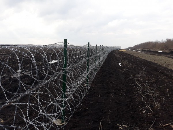 Стену планируют строить на границе с РФ в Черниговской, Харьковской, Луганской и Сумской областях