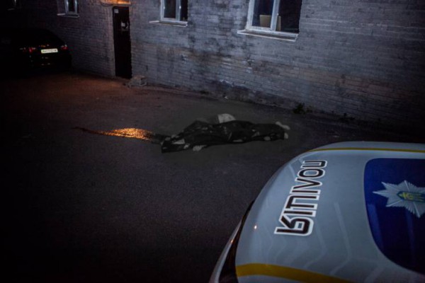 Также несчастный резал себе вены и пытался утопиться