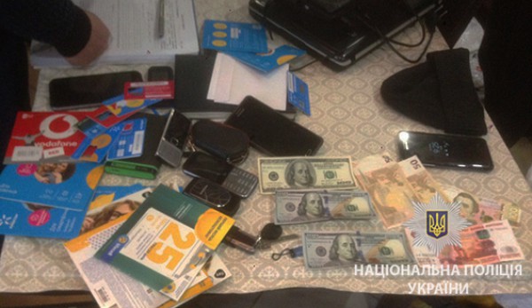 Полиция провела ряд обысков