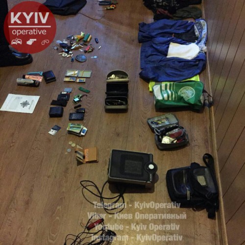 Полицейскими был проведен обыск подозреваемого
