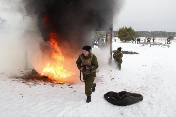 Условия приближены к боевым