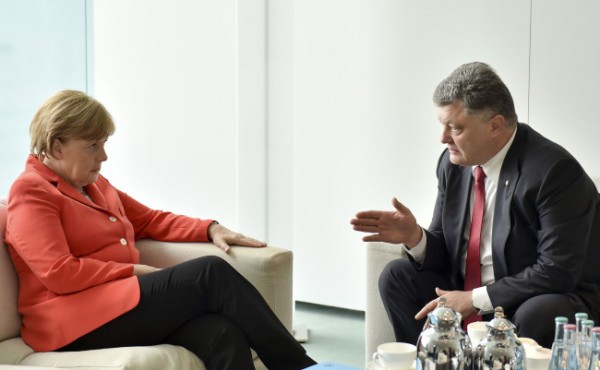 Петр Порошенко и Ангела Меркель